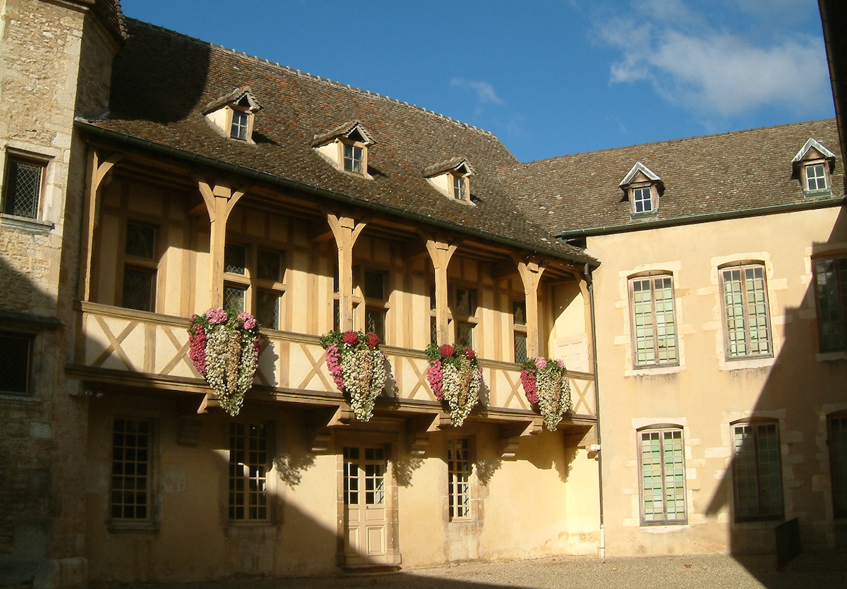 chateau suau musee vin feature